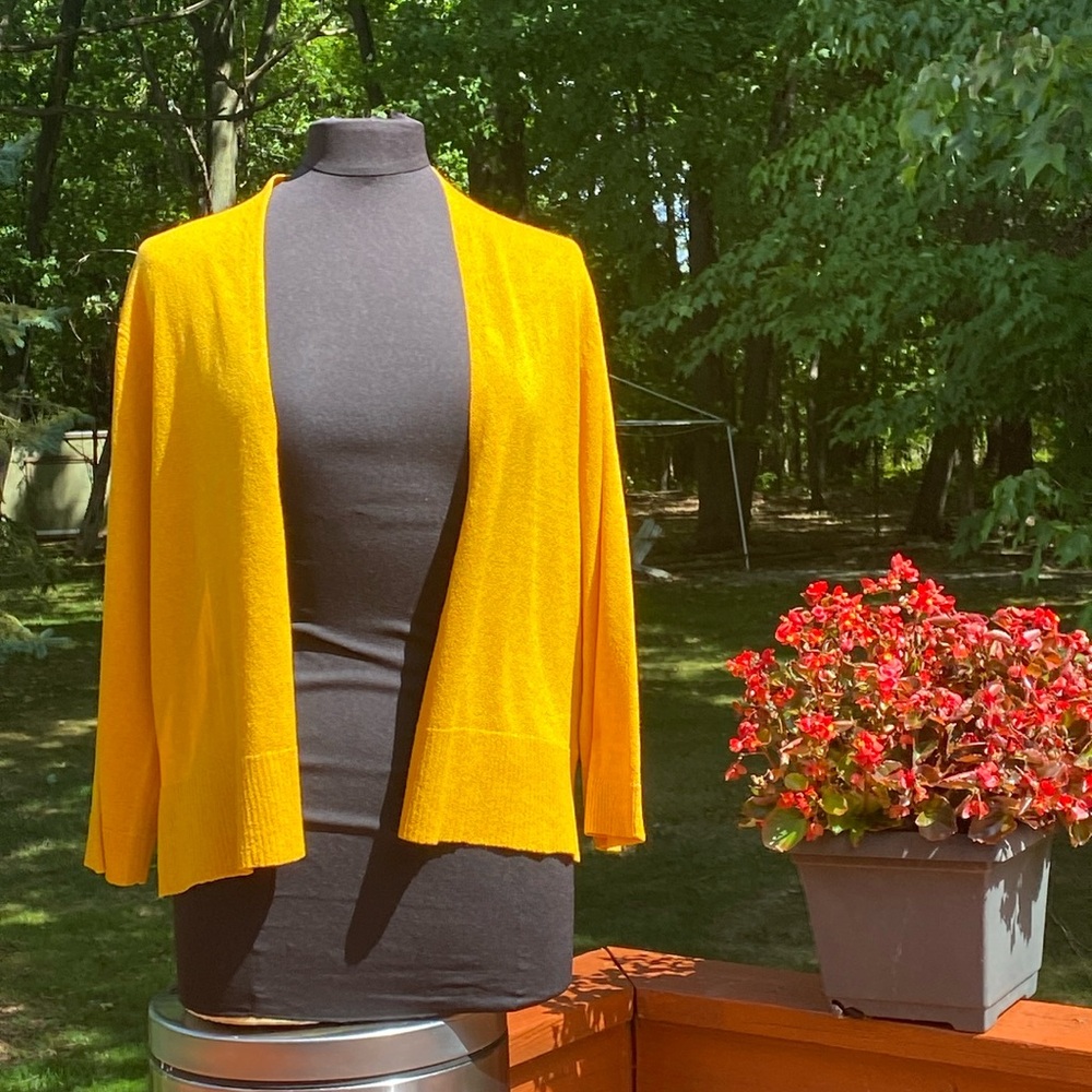 NWOT Cable & Gauge Mustard Yellow, see measurements in photos